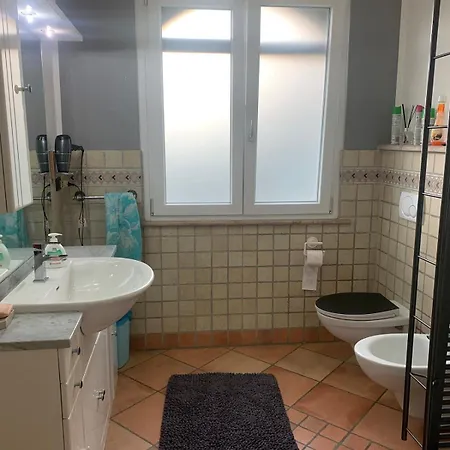 Ranch House - Casa Fronte Maneggio In Collina Feriehus